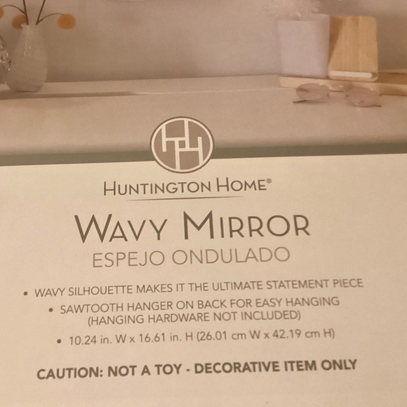 NWT NIB HUNTINGTON HOME WAVY MIRROR White - Picture 5 of 9